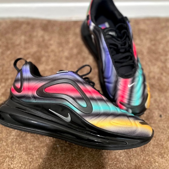 Air Max 720 Color Streaks - Picture 1 of 7